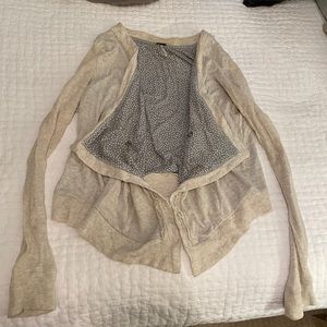FREE PEOPLE CREAM CARDIGAN SIZE MEDIUM!